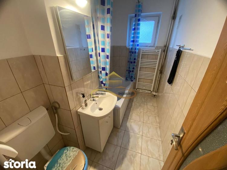 Apartament cu 2 camere decomandat în Ghimeș