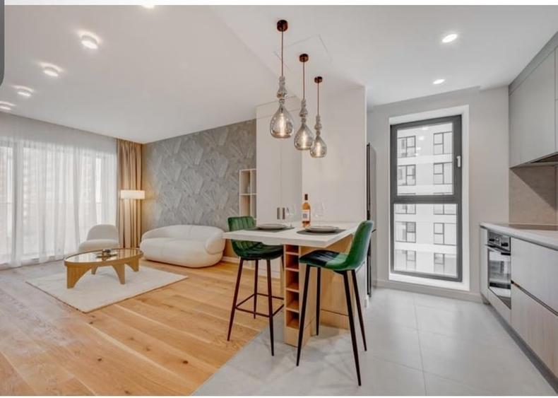 Apartament cu 2 camere decomandat în Pipera