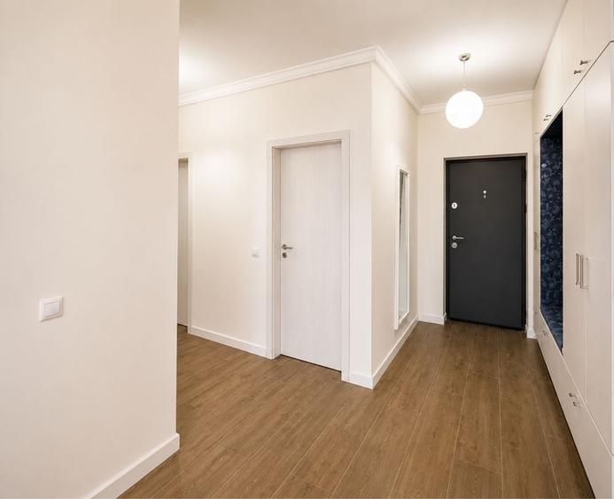 Apartament cu 3 camere decomandat în Chinteni