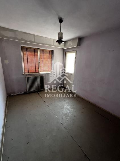 Apartament cu 4 camere în Central