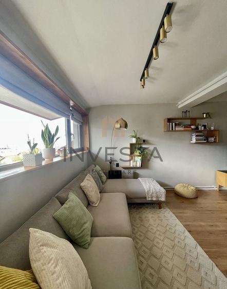 Apartament cu 4 camere semidecomandat, mobilat în Bună Ziua