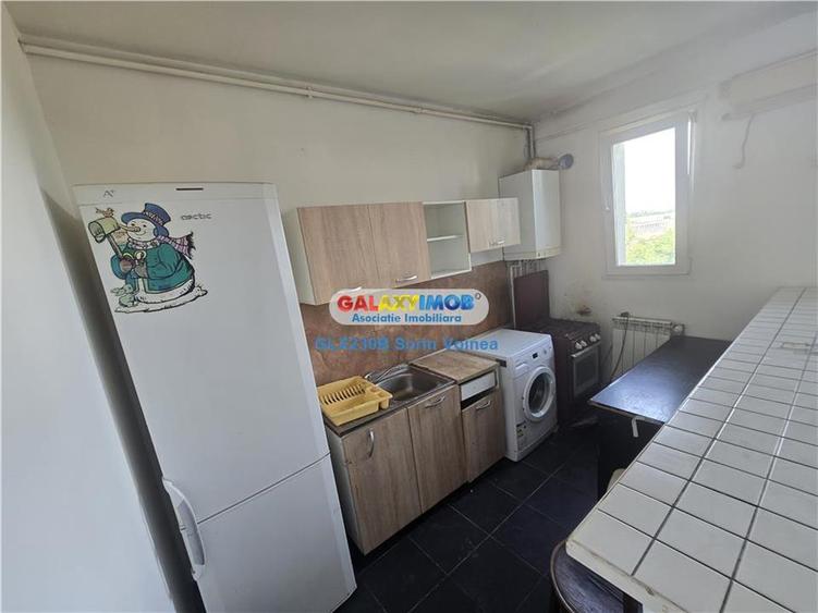 Apartament cu 2 camere semidecomandat, mobilat în Central