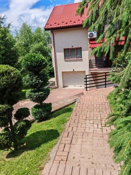 Casă individuală cu 5 camere cu Canalizare în Europa