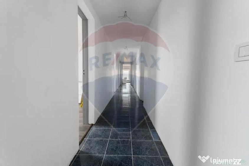 Apartament cu 7 camere decomandat în Ultracentral