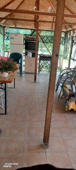 Casă cu 4 camere cu Teren 1800 Mp în Singureni
