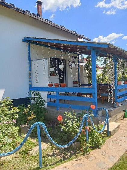 Casă cu 4 camere în Colibași