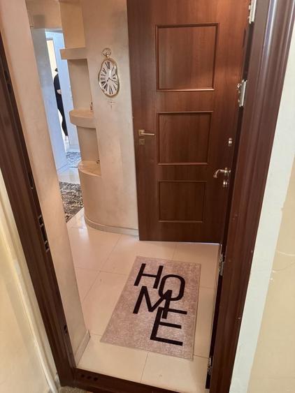 Apartament de inchiriat 3 camere zona Platinia - 1