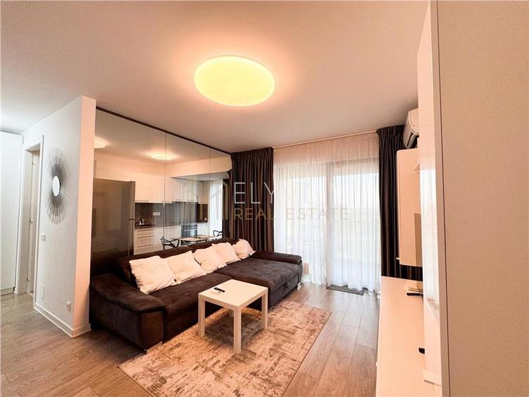 Apartament cu 3 camere decomandat, mobilat în Aviației