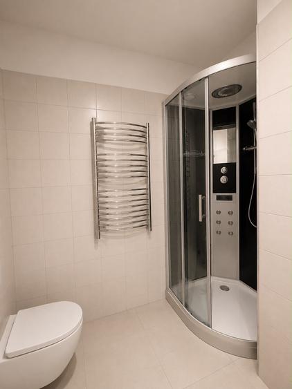 Apartament cu 2 camere semidecomandat, mobilat în Dacia