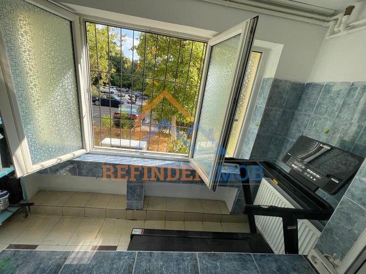 Apartament cu 2 camere decomandat, mobilat în Dristor