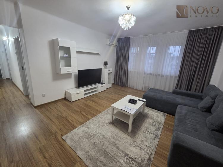 Apartament cu 3 camere decomandat, mobilat în Romană