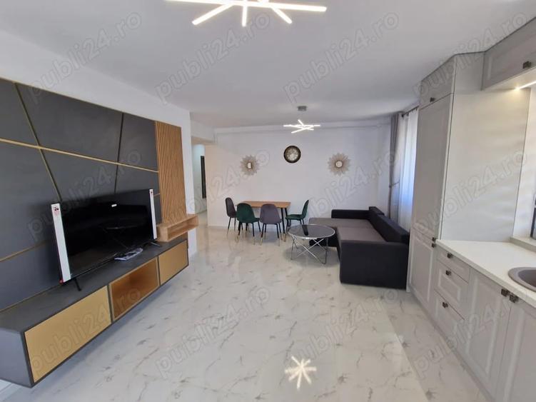 Apartament cu 3 camere decomandat în Tomești