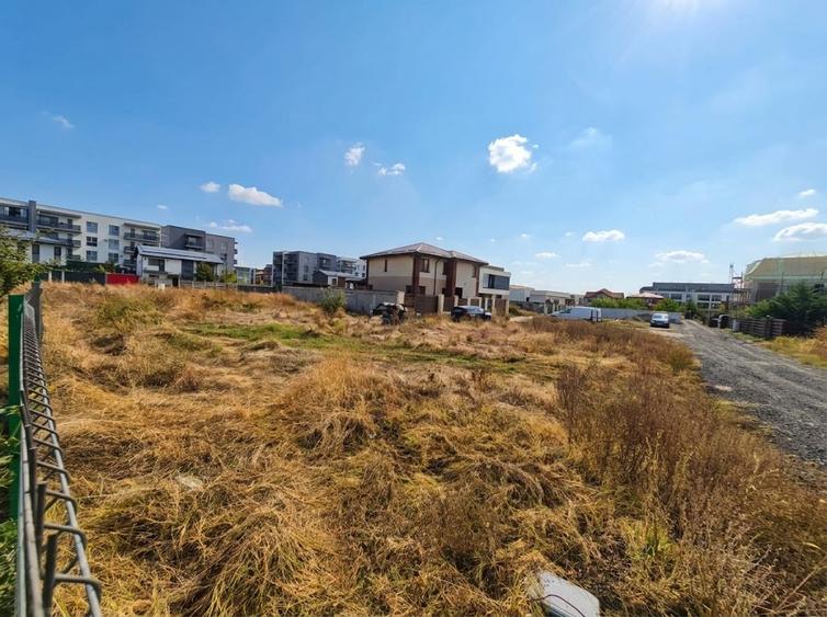 Teren Construcții intravilan de 1035 mp, în Theodor Pallady