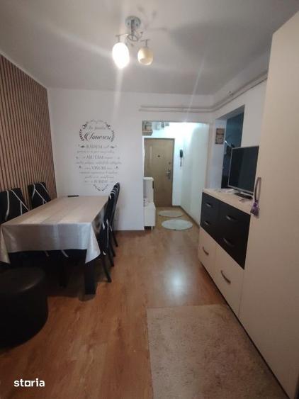 Apartament cu 2 camere decomandat, mobilat în Craiovița Nouă — fotografia 3