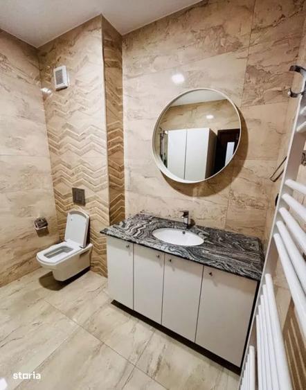 Apartament cu 4 camere decomandat în IAR