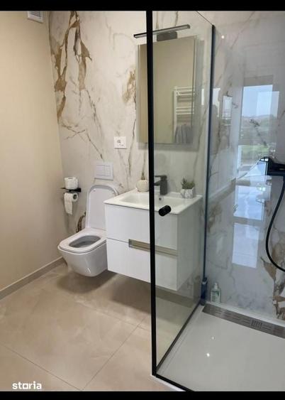 Apartament cu 4 camere în Central
