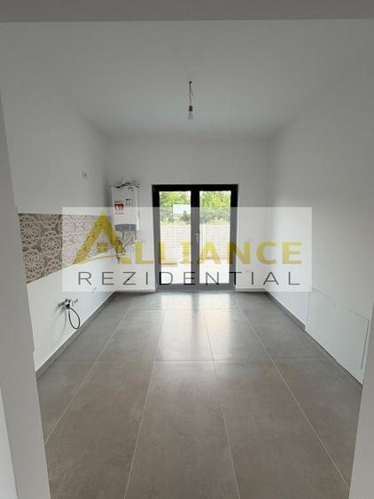 Casă individuală cu 3 camere cu Canalizare în Berceni