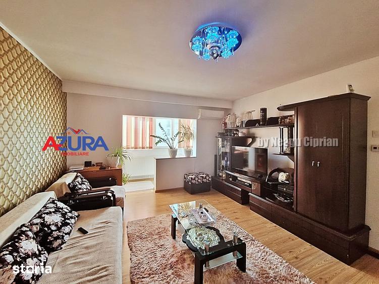 Apartament cu 3 camere decomandat în Găvana