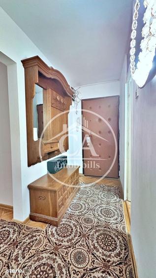 Apartament cu 3 camere decomandat în Decebal