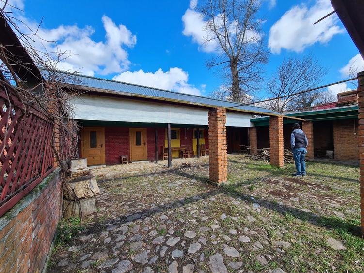 Casă cu 4 camere în Zădăreni