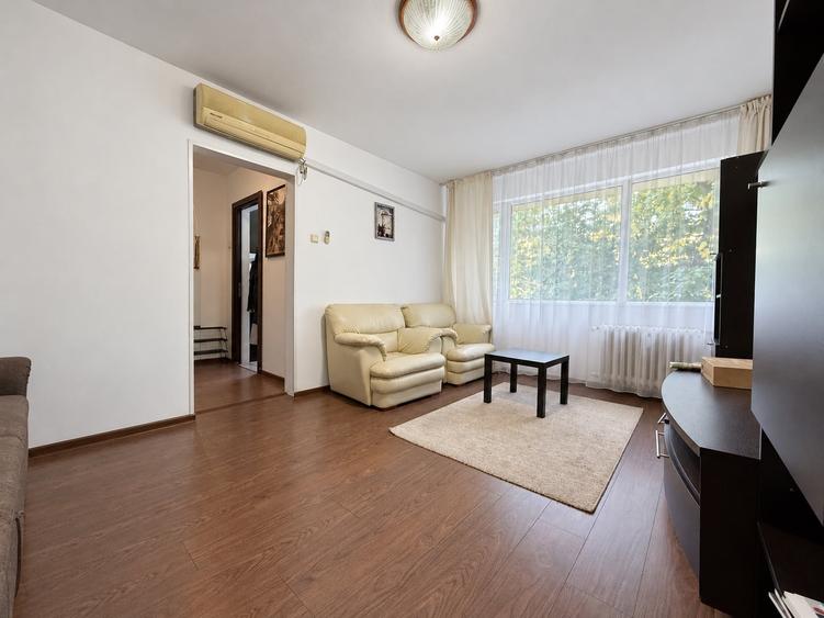 Apartament cu 2 camere semidecomandat, mobilat în Iancului