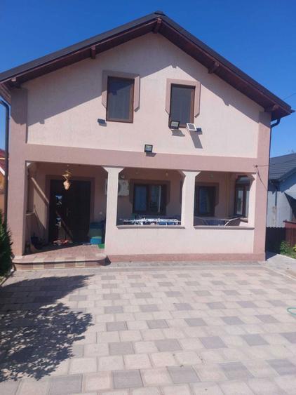 Vand casa parter 120 mp,teren 1000 mp + foisor si bucatarie vara 50 mp - 7