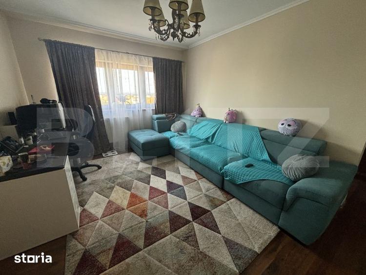 Apartament cu 4 camere decomandat în Central