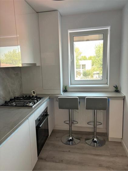 Apartament cu 2 camere decomandat în Andronache