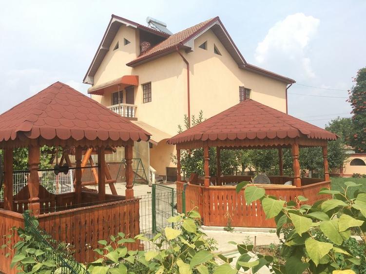 Casă cu 4 camere în Grădinari