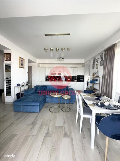 Apartament cu 4 camere, mobilat în Mamaia