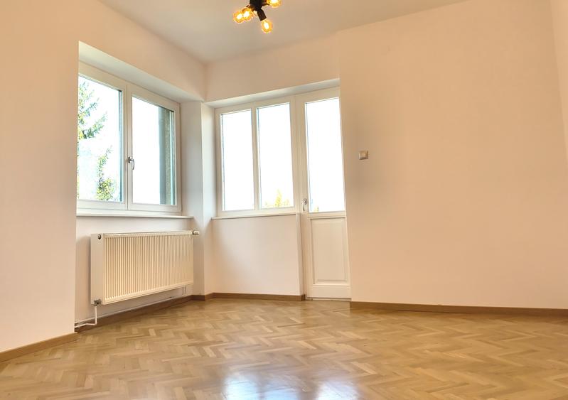 Apartament cu 2 camere decomandat, mobilat în Centrul Istoric