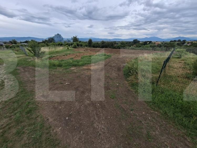 Teren Construcții intravilan de 2000 mp, în Sâncraiu