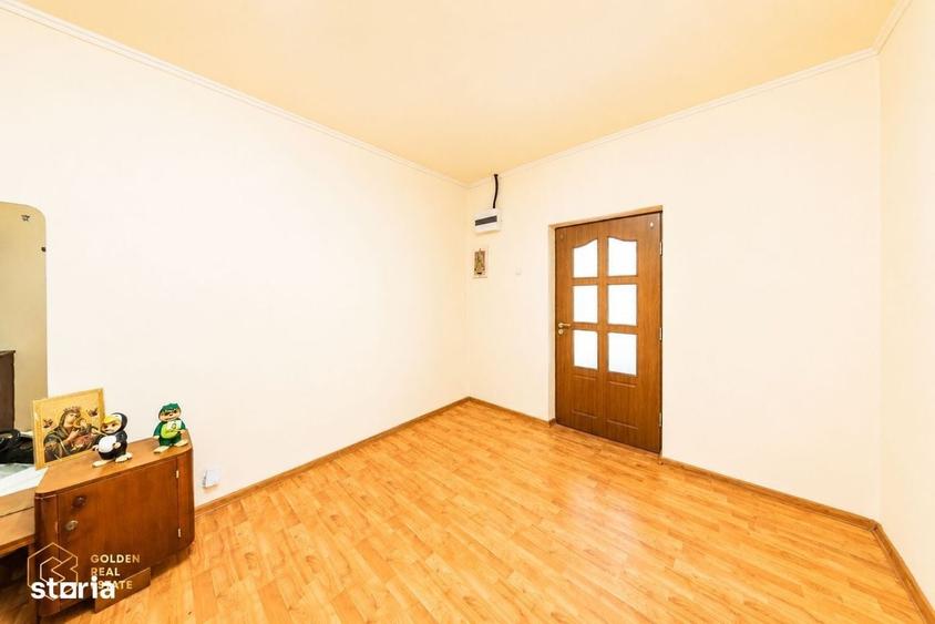 Casă cu 4 camere în Central