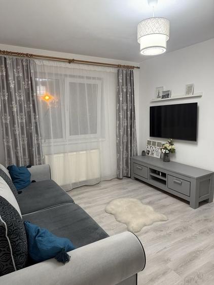 Apartament cu 2 camere nedecomandat în Central