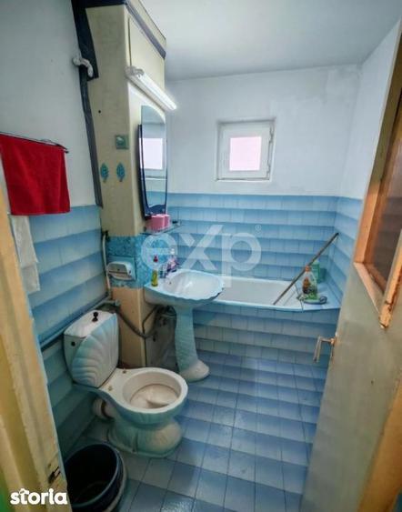 Apartament cu 4 camere decomandat în Central