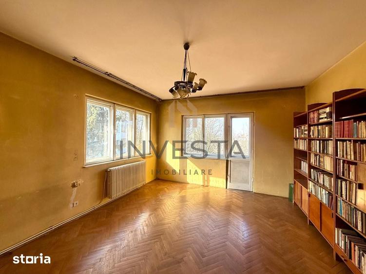 Apartament cu 4 camere decomandat în Hașdeu