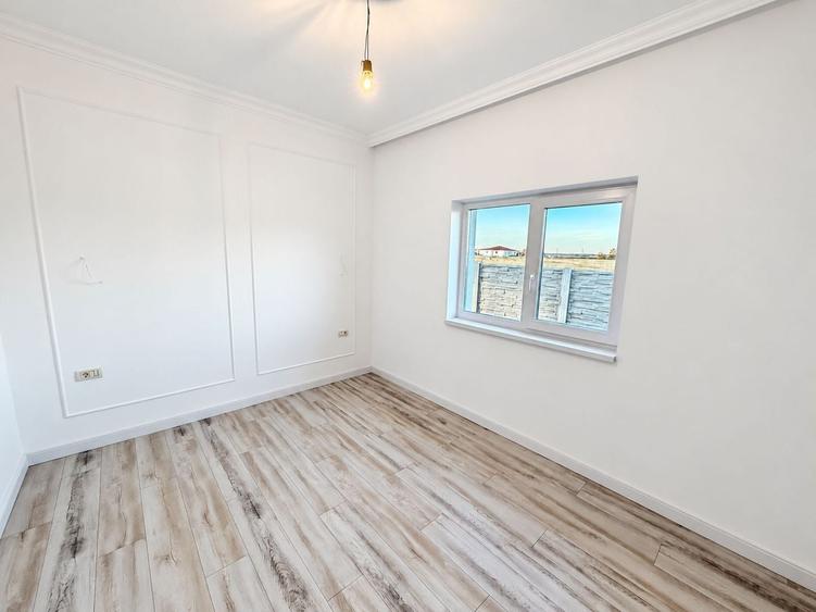 Duplex cu 3 camere cu Teren 321 Mp în Moșnița Nouă