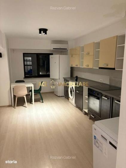 Apartament cu 3 camere, mobilat în Tineretului