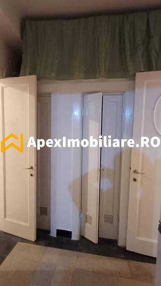 Apartament cu 4 camere circular, mobilat în Gara de Nord