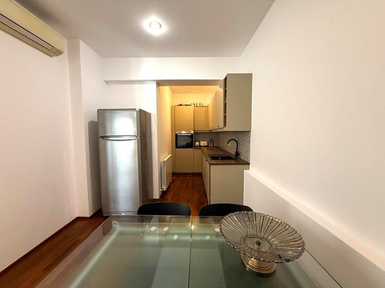 Apartament cu 3 camere, mobilat în Herăstrău