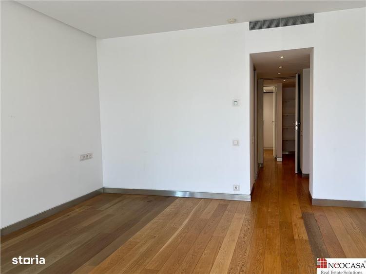 Apartament cu 4 camere, mobilat în Kiseleff