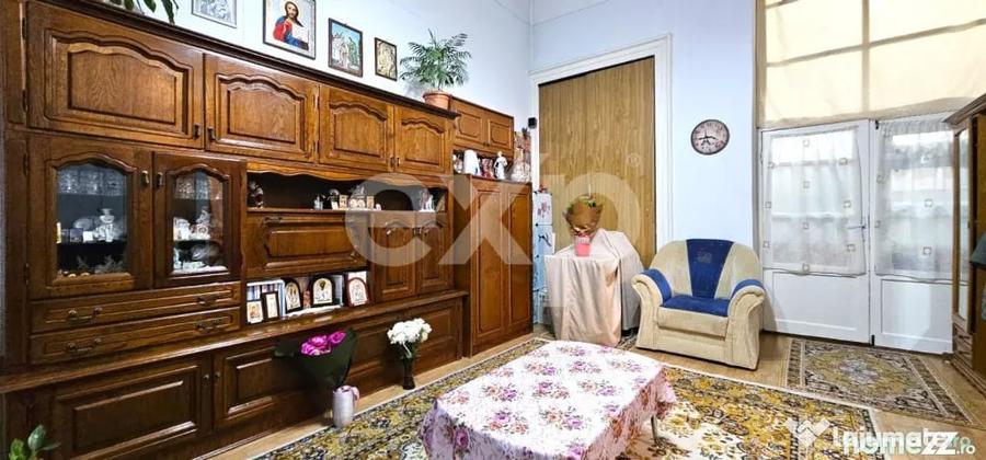 Apartament cu 2 camere decomandat în Centrul Istoric