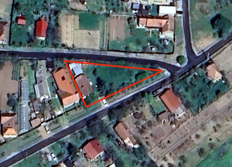 Casă cu 3 camere în Cetariu