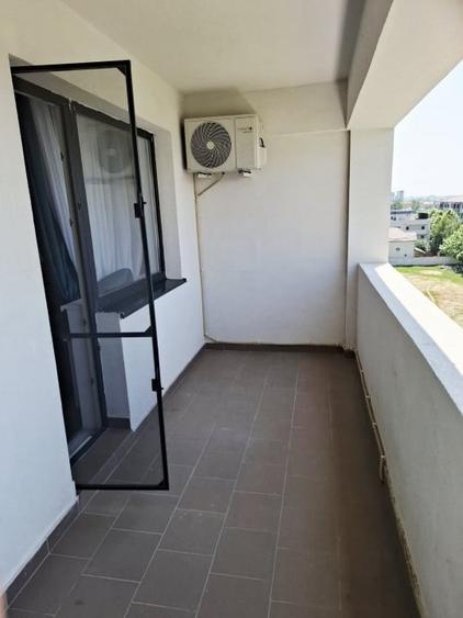 Apartament cu 2 camere decomandat, mobilat în Berceni