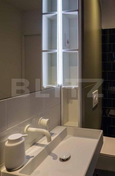 Apartament de vanzare, cu 2 camere,  44,2 mp utili, zona ultracentrala - 12