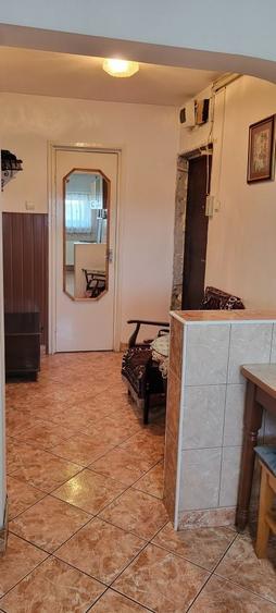 Apartament cu 2 camere decomandat în Mureșeni