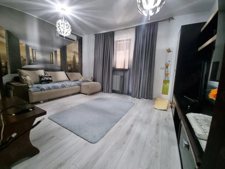 Apartament 2 camere, decomandat, etaj 1, mobilat ?i utilat, loc parcare, metrou D. Leonida - 1