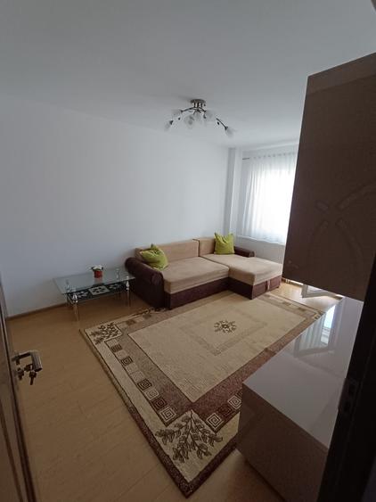 Apartament cu 2 camere decomandat în Drumul Carului