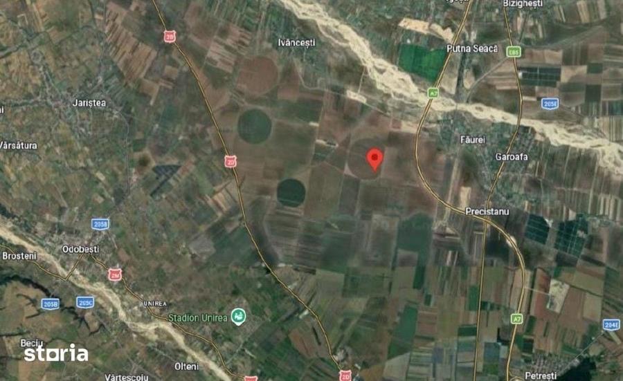Teren de 7500 mp, în Central