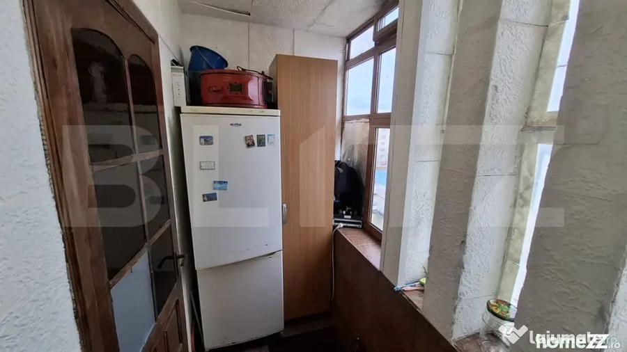 Apartament cu 2 camere decomandat în Micro 4